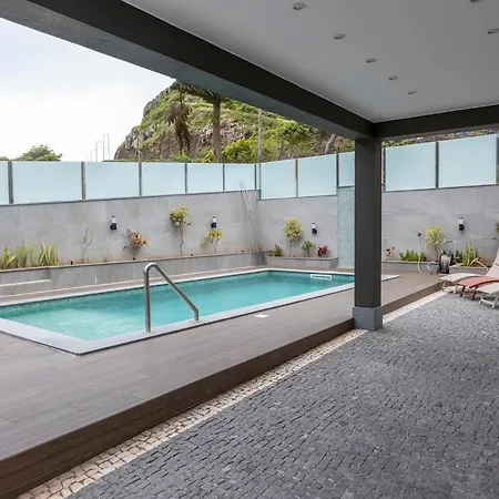 Machim - Heated Pool - View Machico (Madeira)
