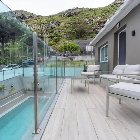 Machim - Heated Pool - View Villa Machico (Madeira)